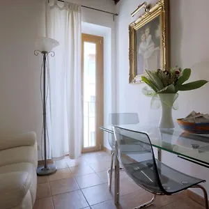 Borgo Pio 91 2*, Roma Italia